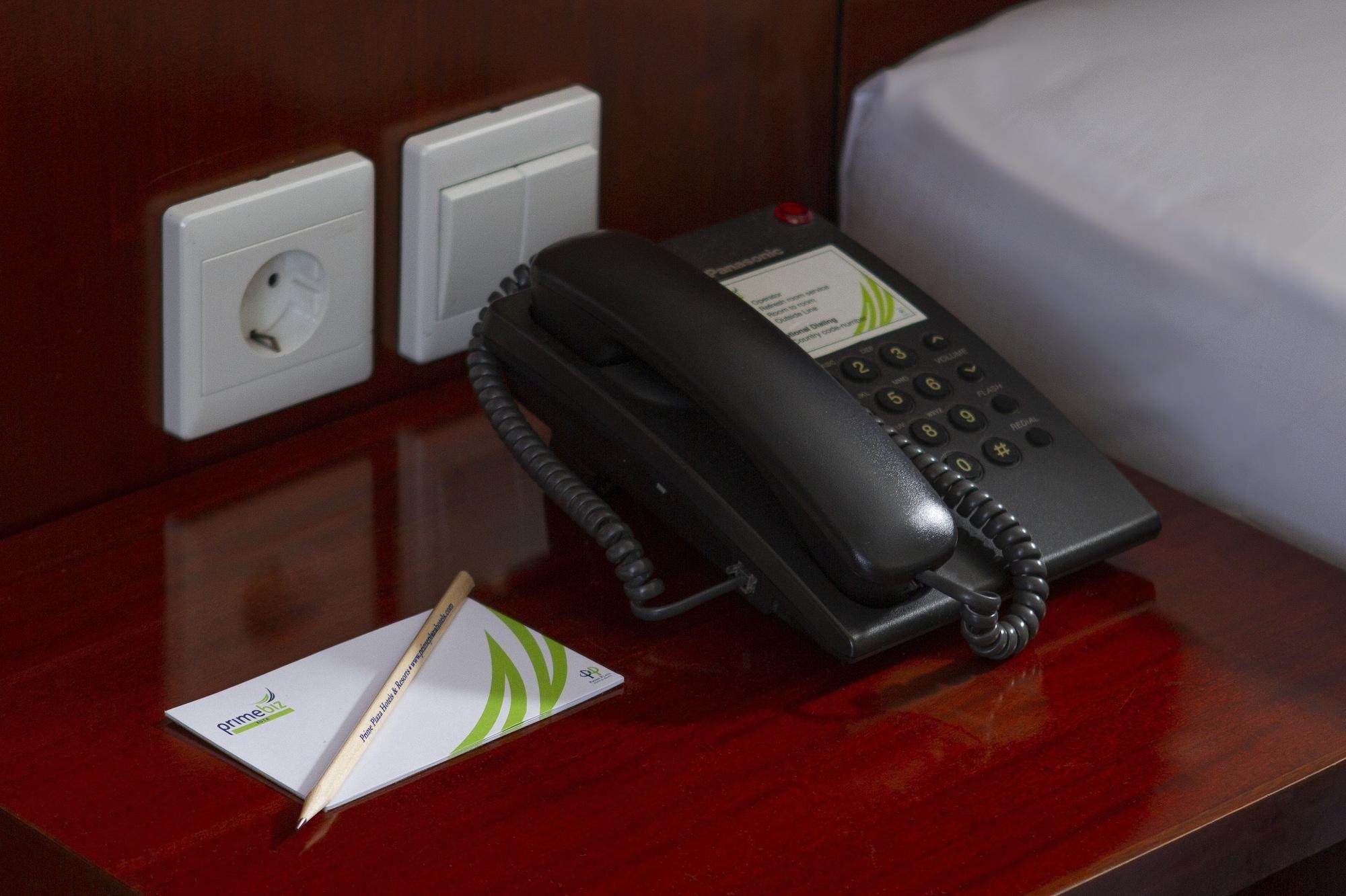 Primebiz Hotel Kuta Кута Екстериор снимка